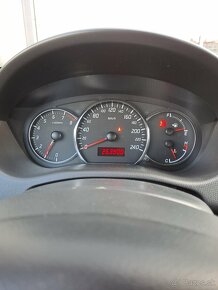 Suzuki Swift Sport 1.6 - 5