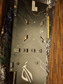 Grafická karta ASUS GTX 1070 O8G Strix Gaming - 5