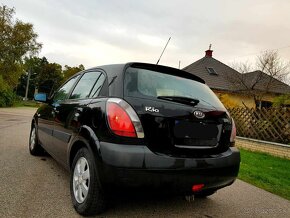 Kia  Rio sporty R.V  9/2008   1.4 16V 71kw - 5