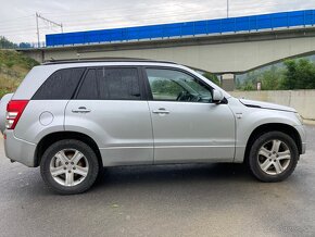 Suzuki VITARA - 5