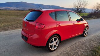 Altea 2.0tdi 103kw,DSG 6st,nová stk ek,SK špz,242t km - 5