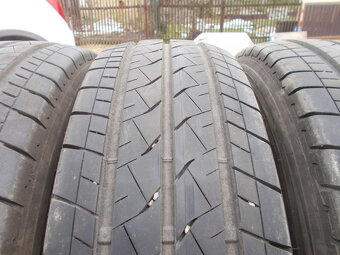 Pneumatiky Bridgestone 225/65R16C letné 4ks - 5