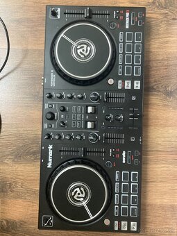 Mixpult Numark Mixtrack Pro FX - 5