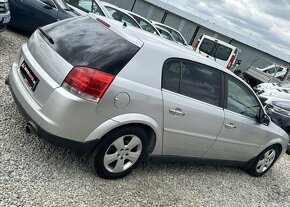 Opel Signum 2,2 2.2 DTi 16V Elegance benzín manuál 92 kw - 5