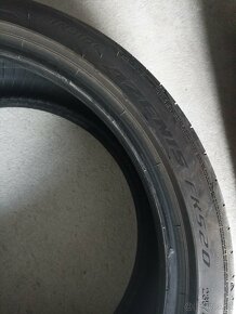 Letne pneu 235/40 r19 Falken, Pirelli - 5