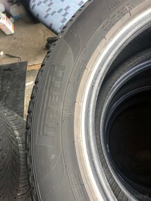 Pirelli scorpion 225/60 r17 - 5