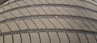 Predám 4ks jazdené letné 215/55r18-99V Michelin - 5