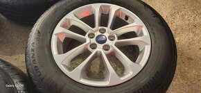 Predám krásny zanovný letný komplet Ford Kuga 225/65 R17 - 5