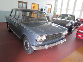 Fiat (typ 116) 1300 Berlina - 5