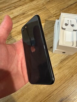 iPhone SE 2020 128gb - 5