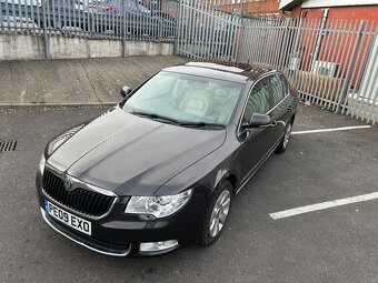 Skoda Superb 2.0 TDI DSG DOVOZ GB - 5