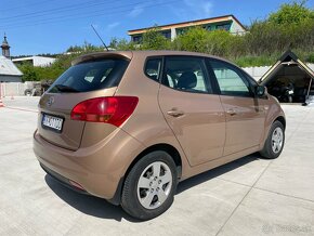 KIA VENGA 1.4  benzín - 5