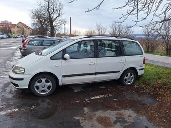 SEAT ALHAMBRA  1,9TDI SIGNO 4x4 - 5