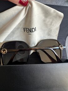 Fendi nove - 5