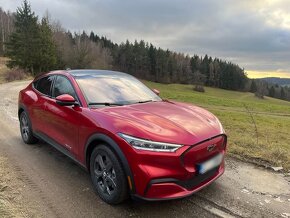 Ford Mustang Mach-E,záruka 98kWh bat.,tažné,+DPH - 5