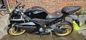 Yamaha yzf r 125 - 5