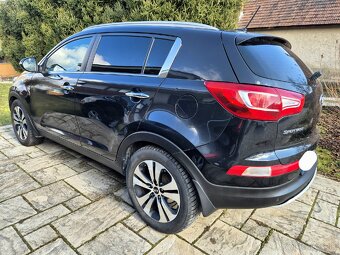 Kia Sportage 2.0crdi 4x4 AT. - 5