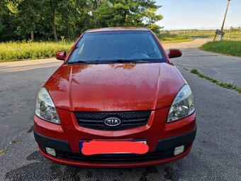 Kia Rio - 5