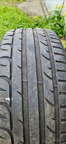 Predám  letne pneumatiky 235/40r19 - 5