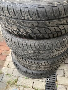 Predám zimné pneu 225/65 R17 - 5