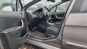 Peugeot 308 1.6i - 5