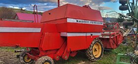 Obilny  kombajn  massey  ferguson  206 - 5