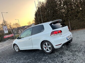 Volkswagen Golf 2.0 TFSI GTI - 5