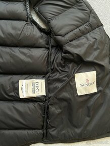 predaj vesty Moncler - 5