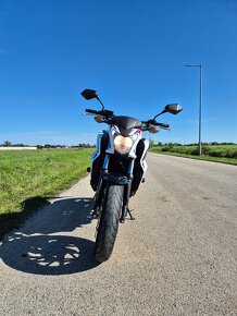 Honda CB650F - 5