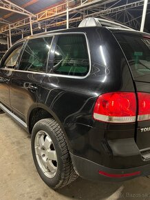 Rozpredám Volkswagen Touareg 3.0Tdi 165kw King kong - 5