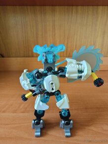 LEGO Bionicle - Protector of Ice - 5