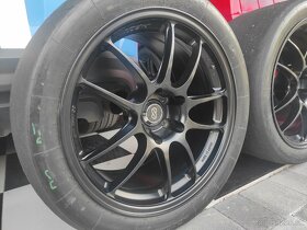 Enkei PF01 18x10.5 ET38 5x114.3 - 5