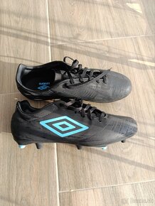 Kopačky Umbro UX Accuro - 5