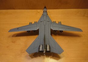 F-111 Aardvark - model letadla 1:72 - 5