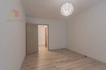 Na predaj krásny 4-izbový byt s balkónom, 85 m², Radničné ná - 5