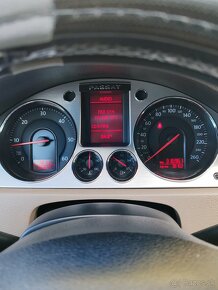 VW Passat b6 2.0tdi 4 motion - 5