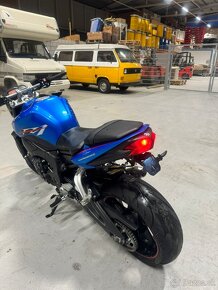 Yamaha fz1 - 5