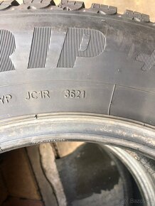 Goodyear 255/60 r18 - 5