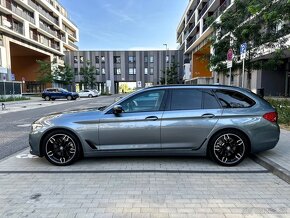 Predám BMW 5 Touring 520d A/T 2.0 SPORTLINE - 5