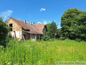 Pôvodný dom na rozľahlom vyše 6000m2 pozemku v kľudnej čas - 5