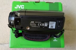 JVC Everio R (vodotesná kamera) - 5