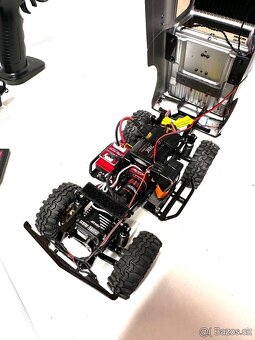 ZÁNOVNÍ Axial SCX24 v MEGA tuningu - 5