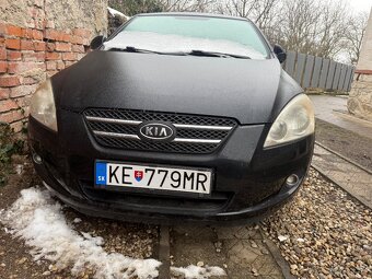 KIA Ceed - 5