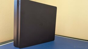 Predám PS4 slim - 5