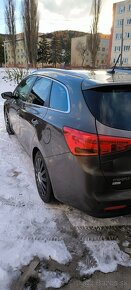 Kia cee´d SW 1,6 CRDI Platinum 94kw M6 - 5