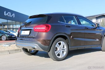 Mercedes-Benz GLA 200 d A/T - 5