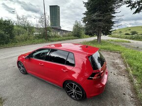 Predám Volkswagen Golf 7 GTD 2.0TDI 135kw DSG 2015 - 5