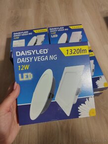 Predám led zapustené svetlá daisy wega 13 kusov 12W - 5