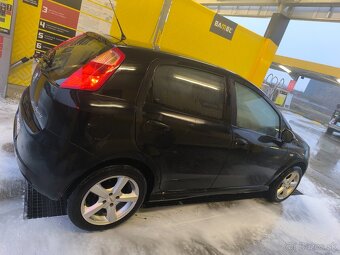 Fiat grande Punto - 5