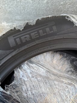 Pirelli Cinturato All Season SF3 235/45 R18 - 5